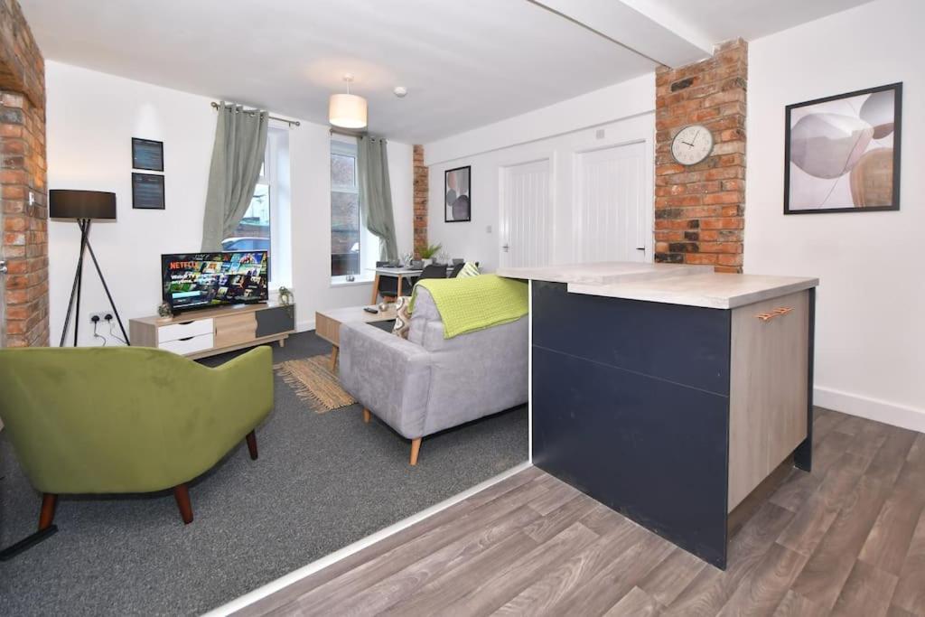 Lyndale House - By Sigma Stays Crewe Zewnętrze zdjęcie